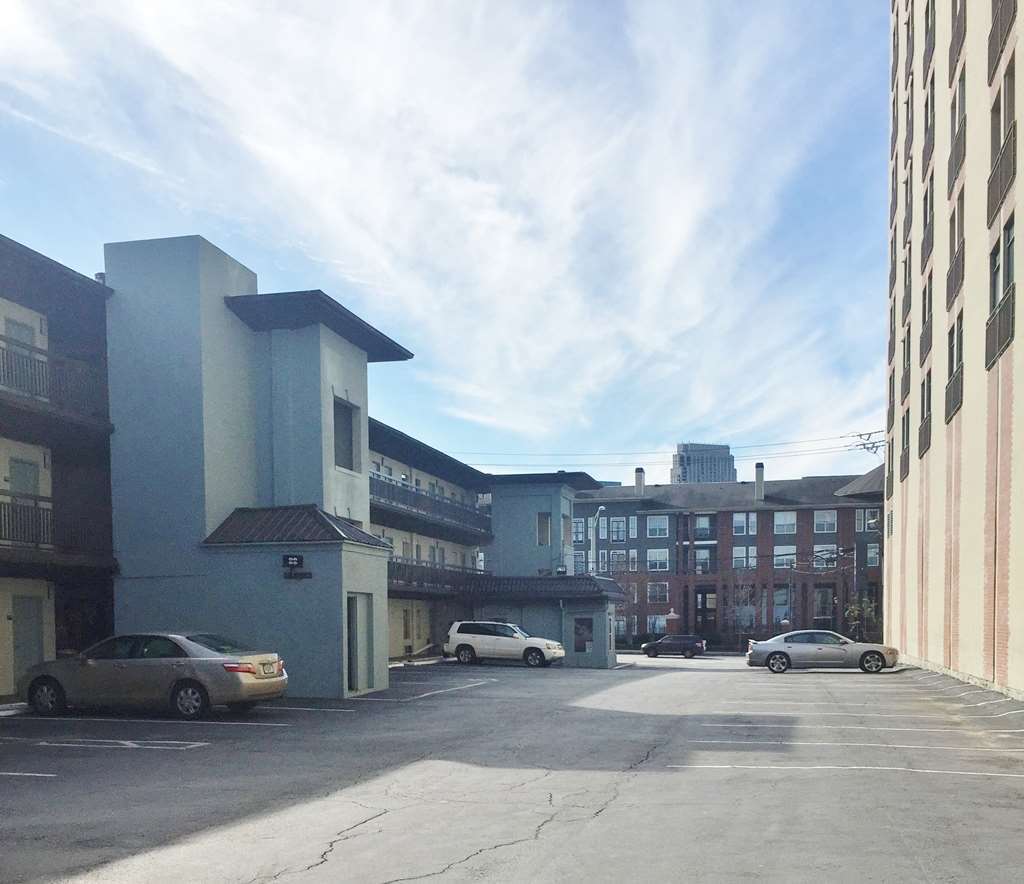 6 Atlanta, Ga - Midtown 2*